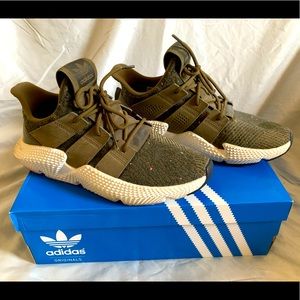 Adidas Prophere “Trace Olive”